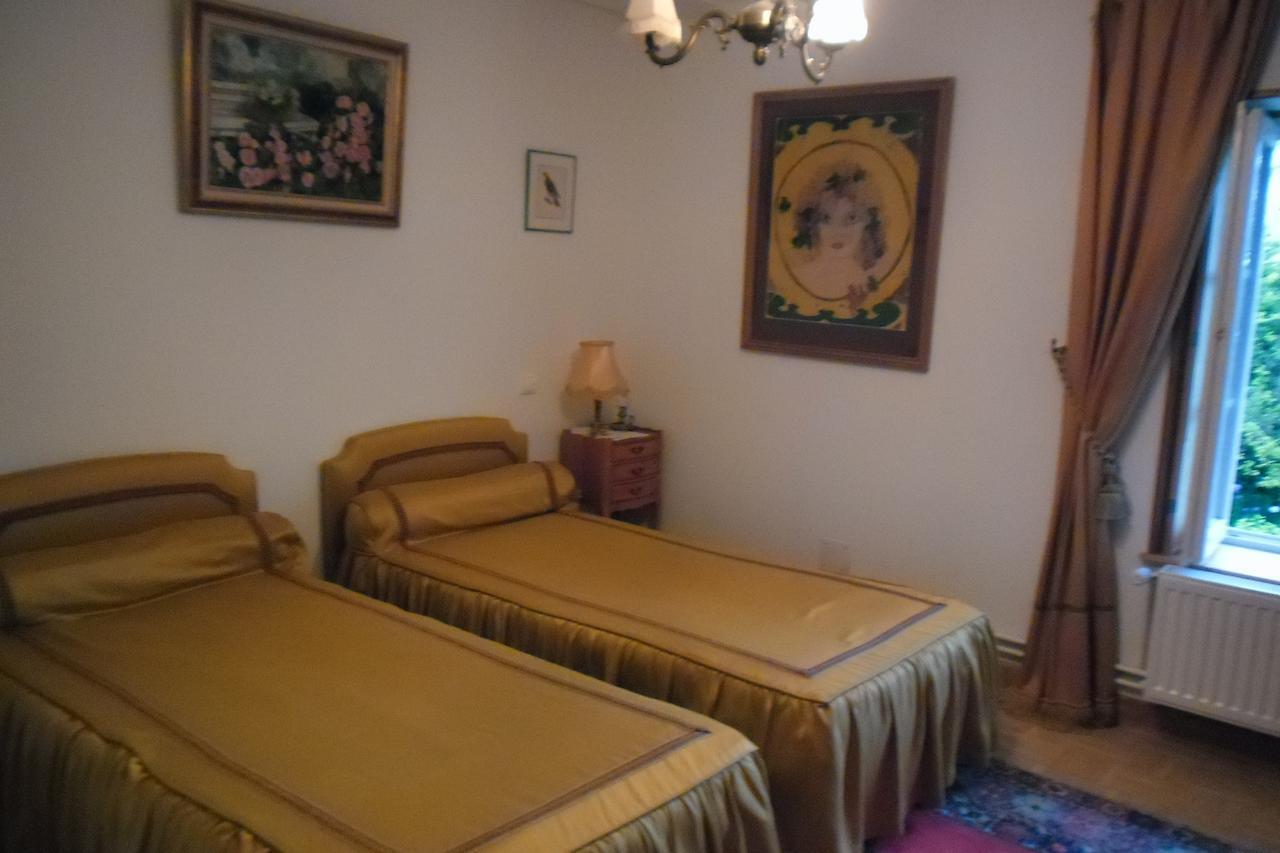 Domaine De Benveau Brécy Room photo